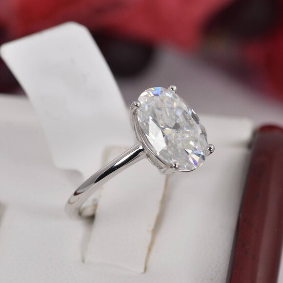 Certified Moissanite 4.5ct Oval Cut Egagement Ring 925 Sterling Silver - Picture 3 of 6